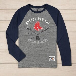 Boston Red Sox Cooperstown Collection Long Sleeve Raglan Tee Size S